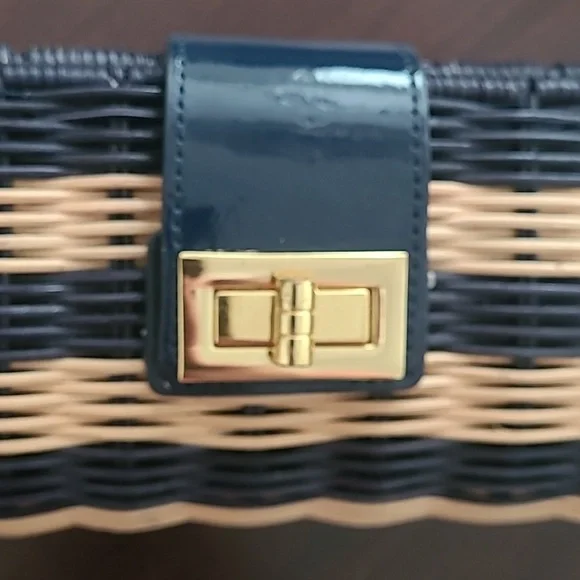 J.Crew natural Navy wicker basket patent leather brass buckle purse - Picture 2 of 8